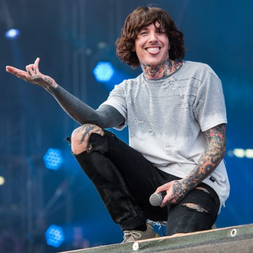 2016_RiP_Bring_Me_the_Horizon_-_Oliver_Sykes_-_by_2eight_-_8SC6713-1024x1024